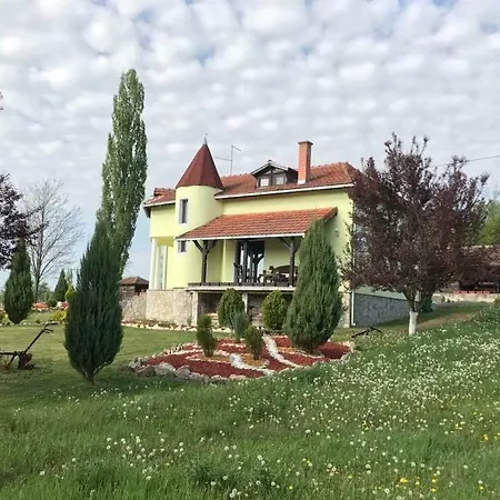 Rodjak Sa Sela * Mionica